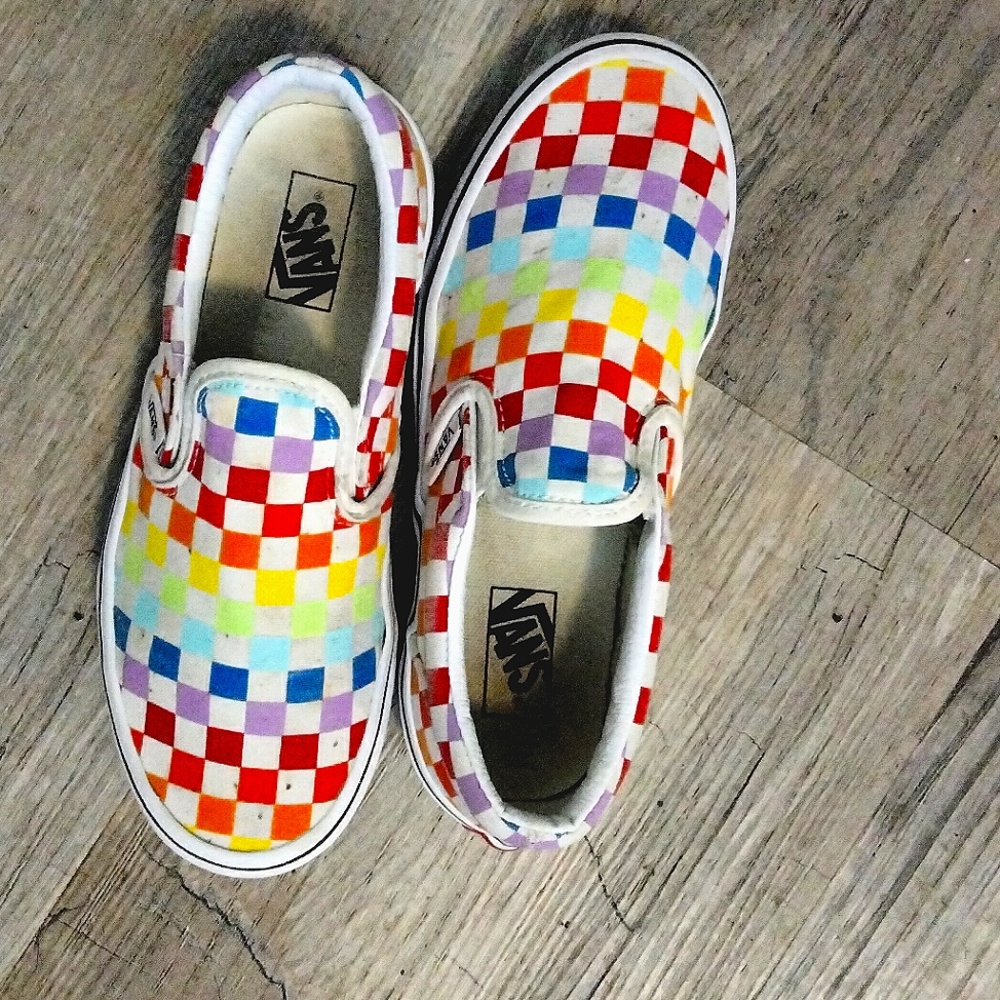 Size 3 VANS 🌈 RAINBOW checkered